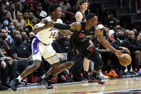 heat vs la lakers|Heat waste most of big lead, hold on to top Lakers 113.